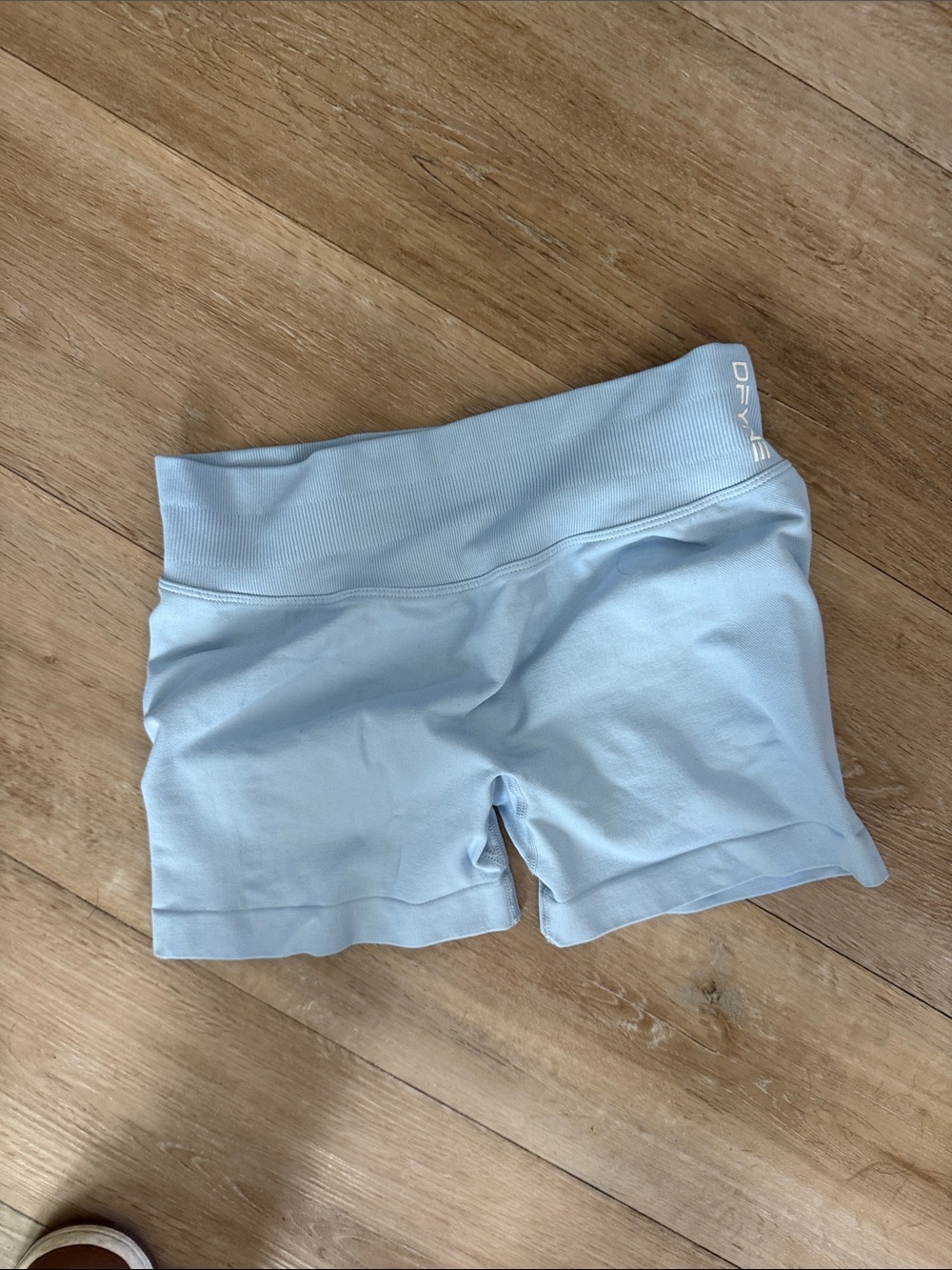 DFYNE shorts
